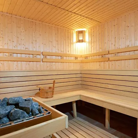 25% Off Prestigious 5-stars, Pool, Sauna, Fitness Apartment *