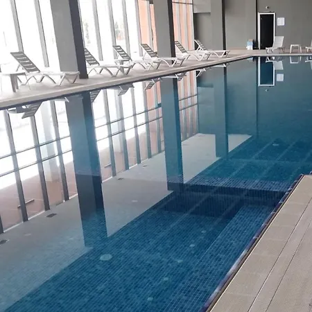 Apartment 25% Off Prestigious 5-stars, Pool, Sauna, Fitness *